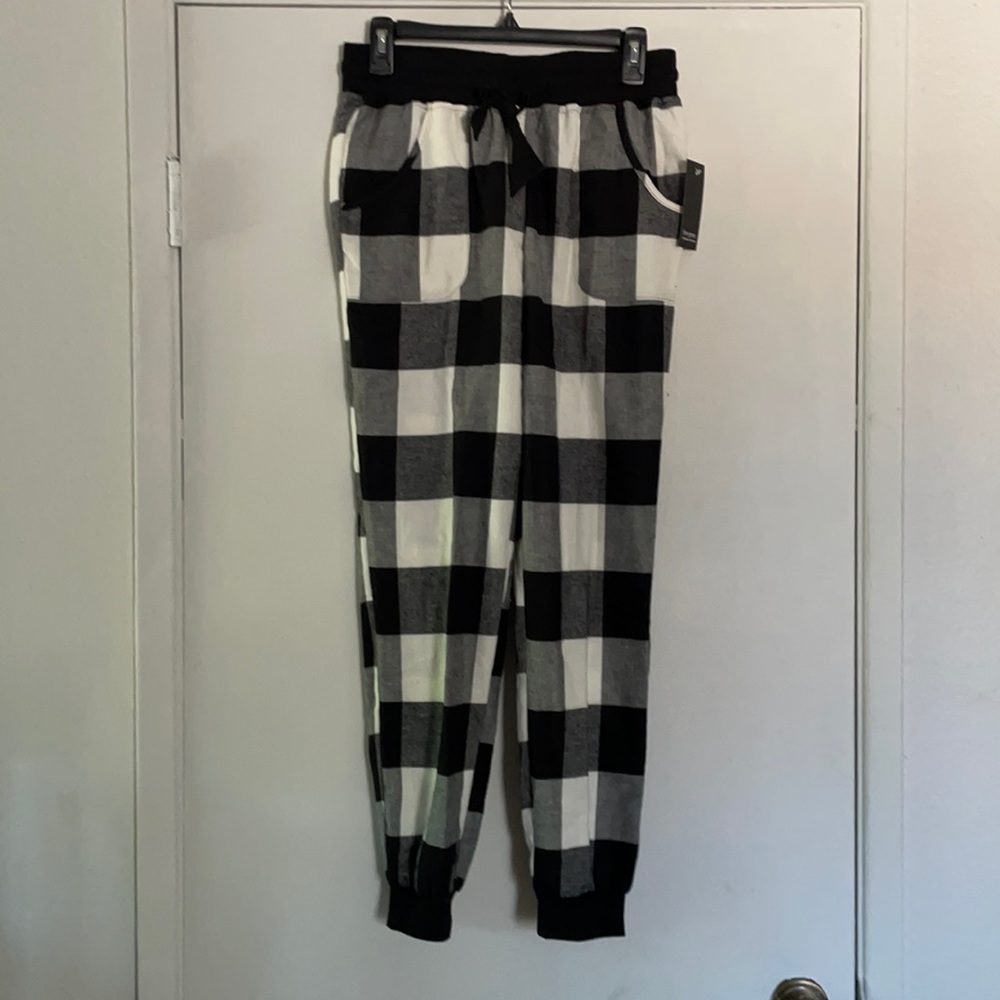 NWT Free Press Buffalo Plaid Lounge pants